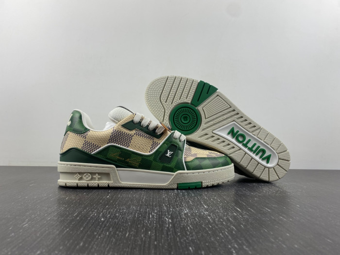 LV ARCH LIGHT SNEAKER