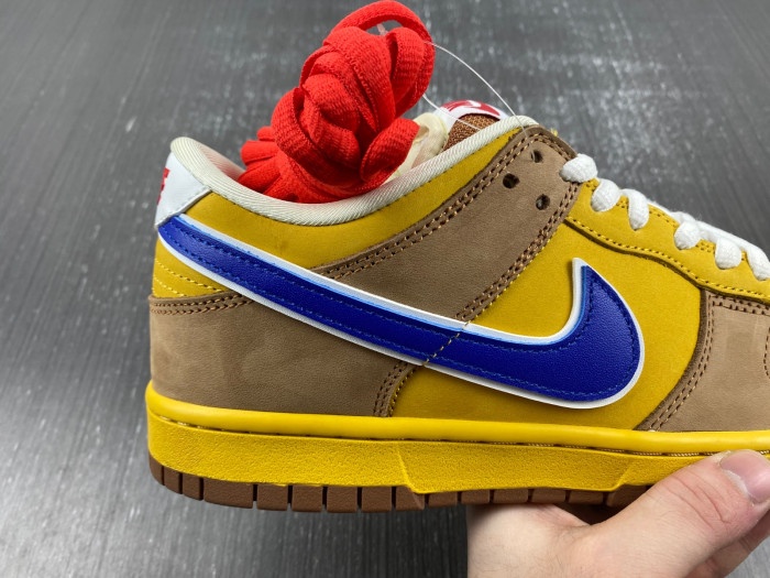 NIKE Dunk Low ” Newcastle Brown Ale ” 313170 741