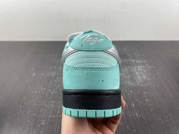 Nike SB Dunk Low BV1310-402