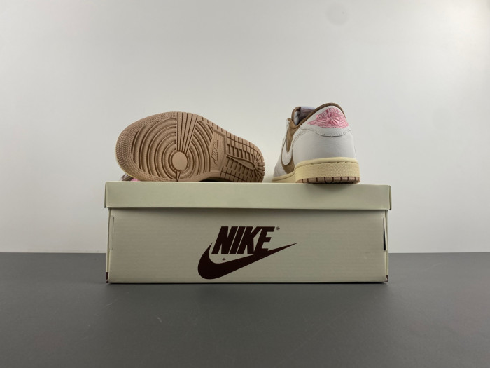 Air Jordan 1 Low OG DM7866-106