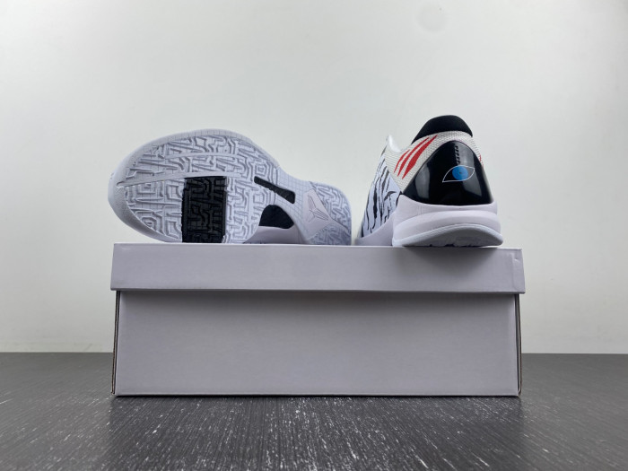 NIKE KOBE v 5  protro DB4796-004