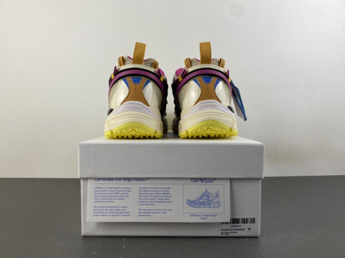 Off White C/O Virgil Abloh
