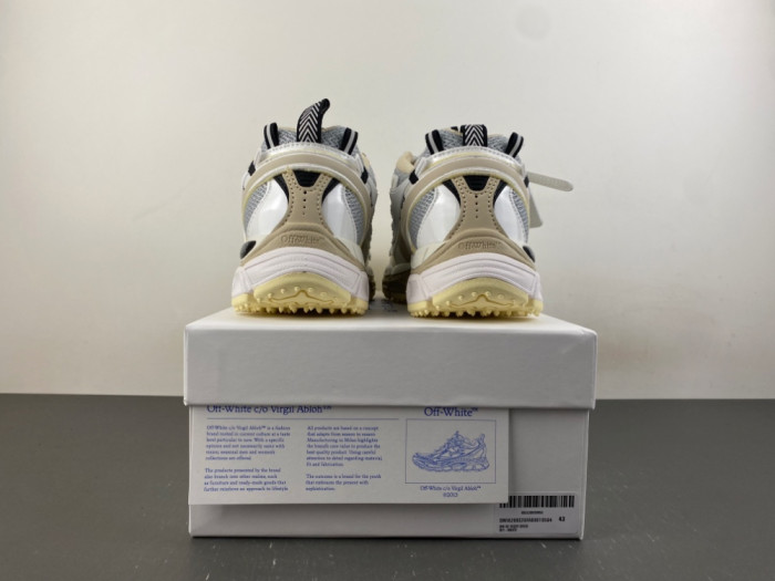Off White C/O Virgil Abloh