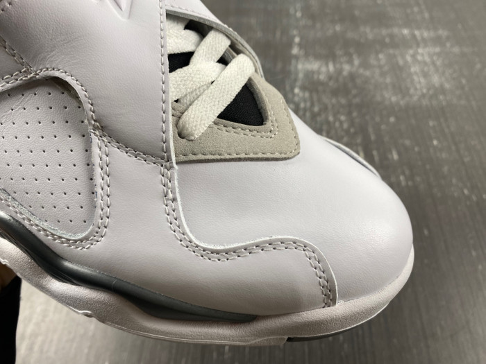AIR JORDAN 8 RETRO 