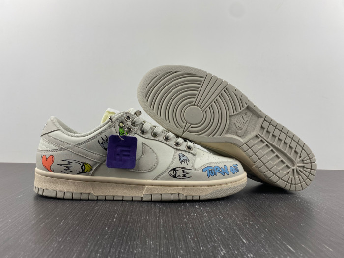 Nike Dunk Low Chrome Hearts DD1503-107
