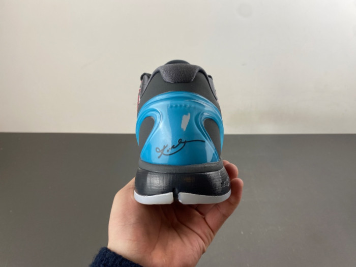 Nike Kobe 6 Protro “3D Hollywood” IQ3902-002