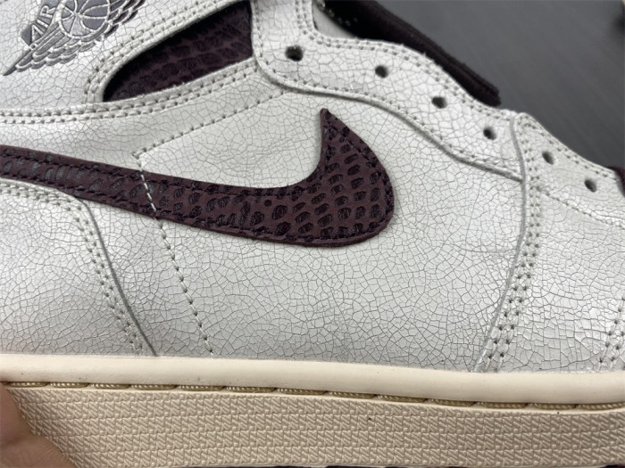 Air Jordan 1 High OG Sail/Burgundy Crush DO7097-100