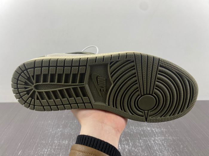 Air Jordan 1 Low OG x AJ1 Travis Scott  DM7866-002