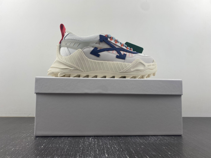 Off-White c/o Virgil Abloh