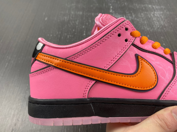 Nike SB Dunk Low “Blossom” FD2631-600
