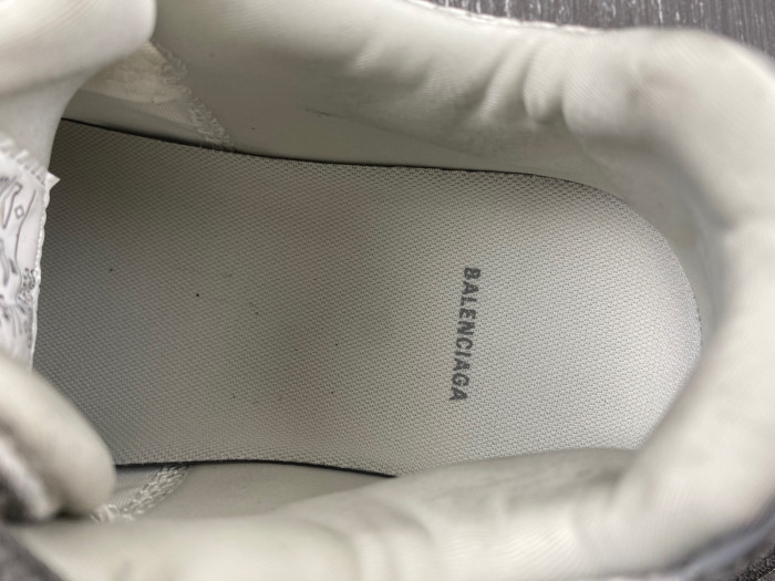 BLCG 3XL SNEAKER 759693-W3XLH-1212