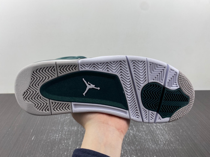 Air Jordan 4 “Oxidized Green” FQ8138 103