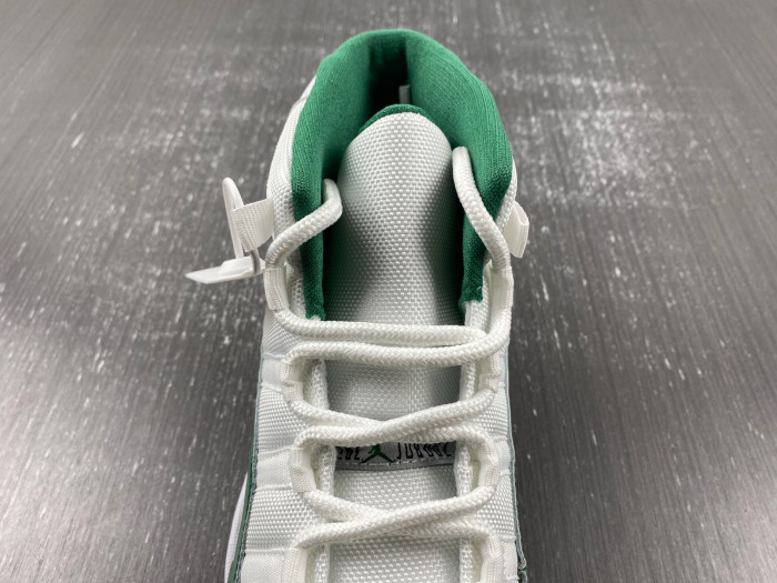 AIR JORDAN 11 RETRO CT8012-113
