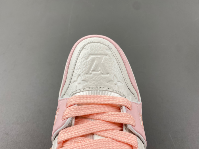 l**is V*t*n lv trainer