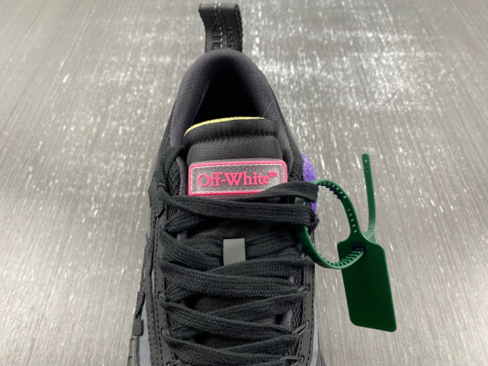 OFF-WHITE Odsy-1000