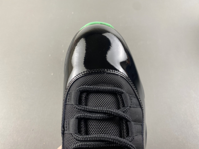 AIR JORDAN 11 RETRO CT8012-037