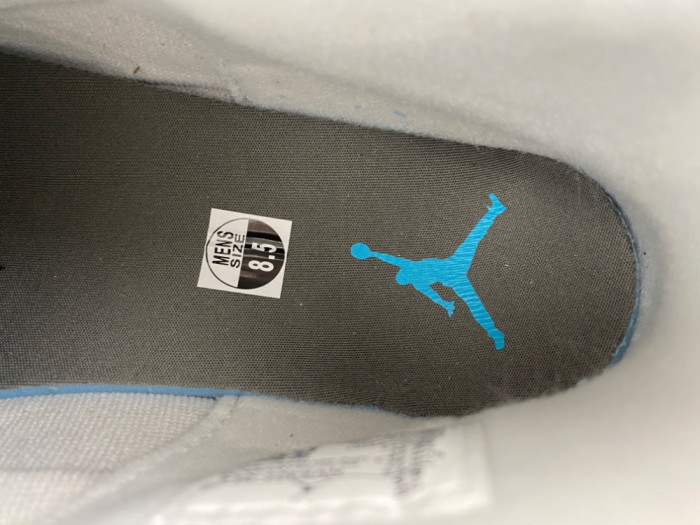 Air Jordan 4 Retro HV4401-014