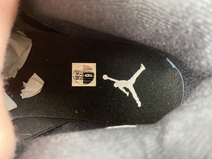 Jordan 4 “Pink Thunder” 2026 HV0823-001
