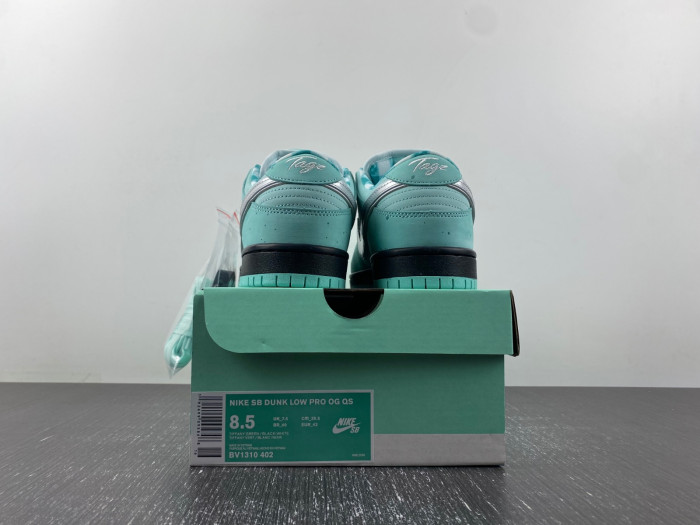Nike SB Dunk Low BV1310-402