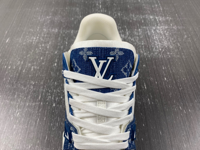 l**is V*t*n lv trainer