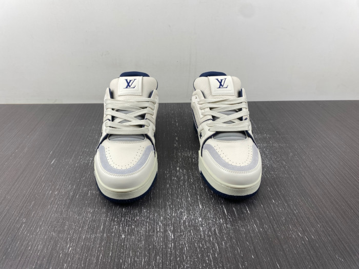 l**is V*t*n lv trainer