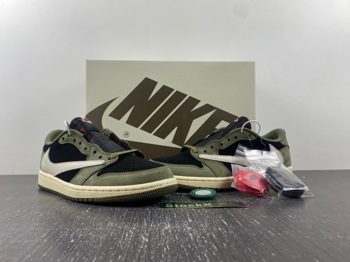 Air Jordan 1 Low OG x AJ1 Travis Scott  DM7866-002