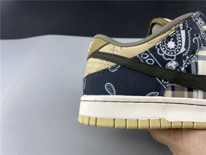 Nike SB Dunk Low Travis Scott (Regular Box) CT5053-001