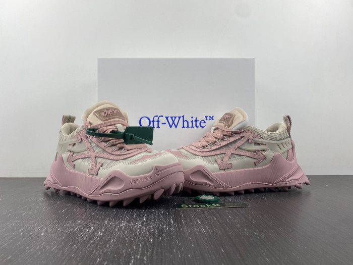 Off-White c/o Virgil Abloh