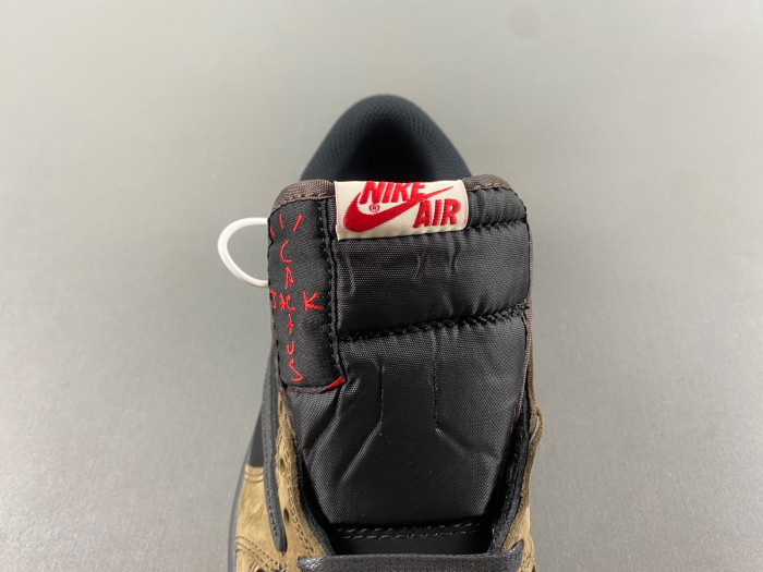 Travis Sco tt x Air Jordan 1 Low OG DM7866-202