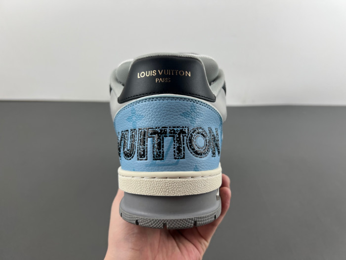 l**is V*t*n lv trainer