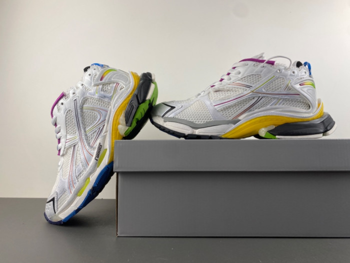 Ba1en*iaga runner 772774 wrung 9800