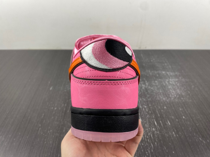 Nike SB Dunk Low “Blossom” FD2631-600