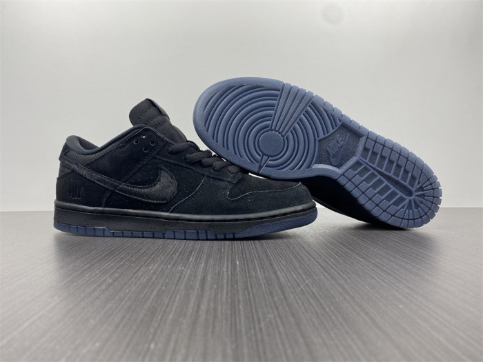 Nike SB Dunk Low SP Undefeated 5 On It Black DO9329-001
