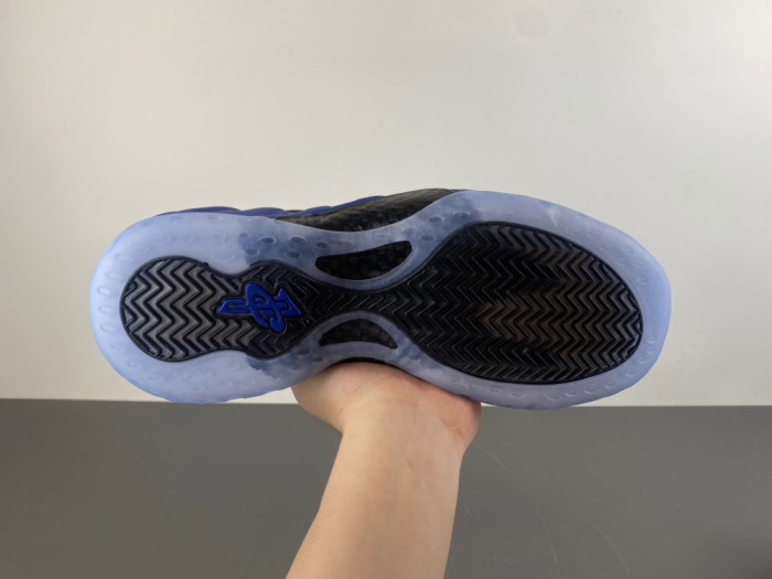 Nike Air Foamposite One “Deep Royal" HJ5195-400