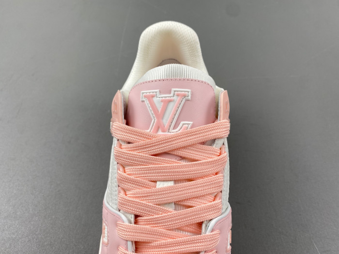 l**is V*t*n lv trainer