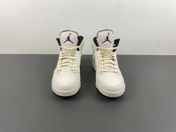 AIR JORDAN 5 RETRO