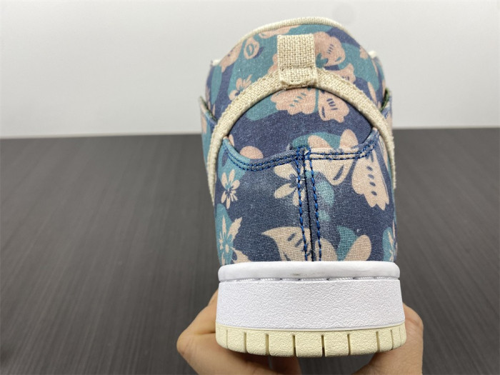 Dunk High SB 