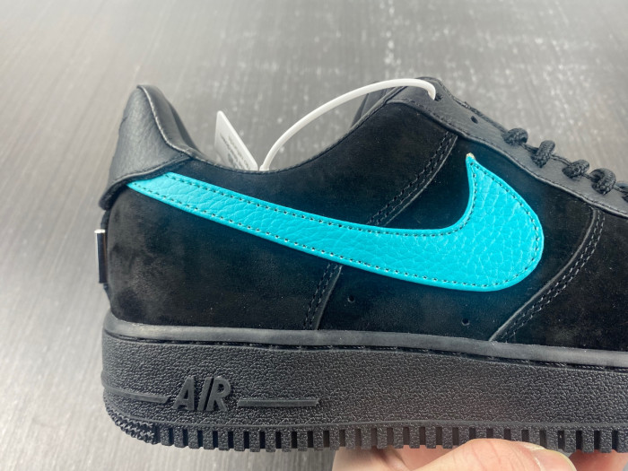 T*f*ny & co. x nike air force 1 low dz1382-001