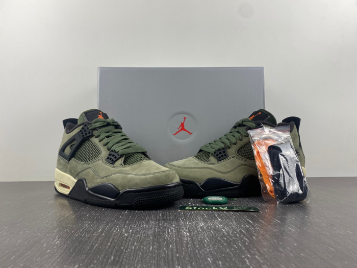 AIR JORDAN 4 RETRO FB9927