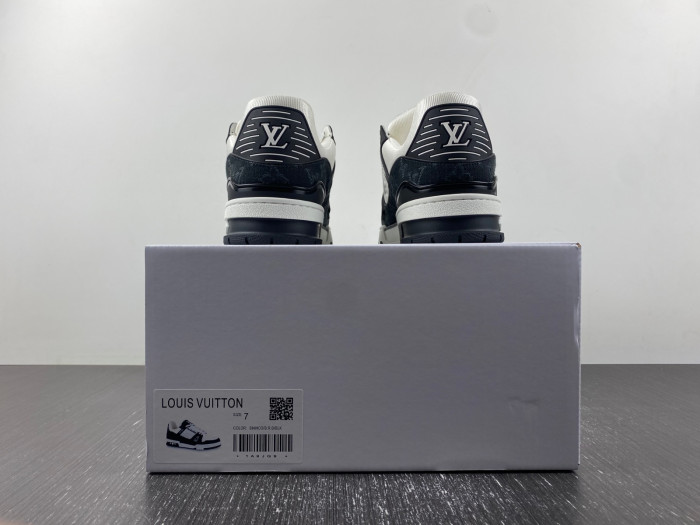l**is V*t*n lv trainer