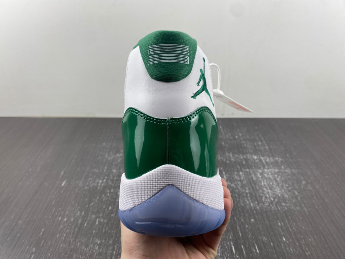 AIR JORDAN 11 RETRO CT8012-113