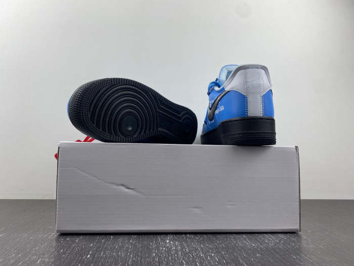 Nike OFF-WHITE x Air Force 1 Cl1173-400