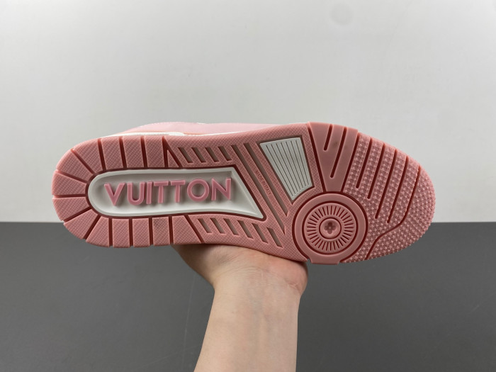 l**is V*t*n lv trainer