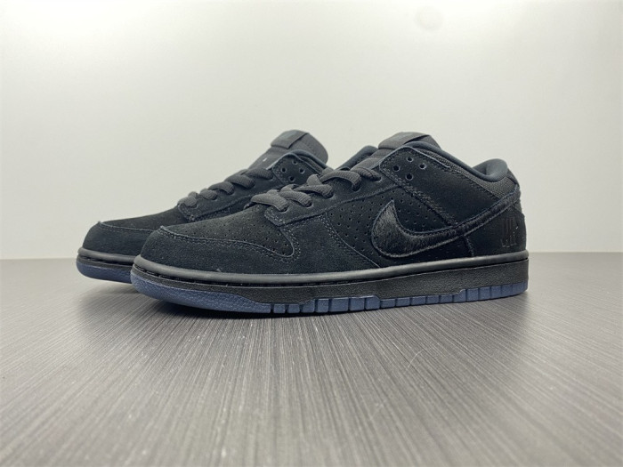 Nike SB Dunk Low SP Undefeated 5 On It Black DO9329-001