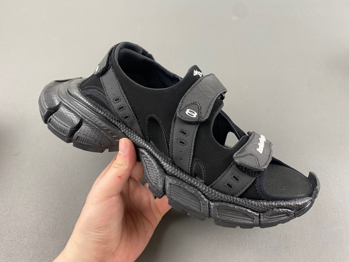 Ba*len*cia*ga sandal