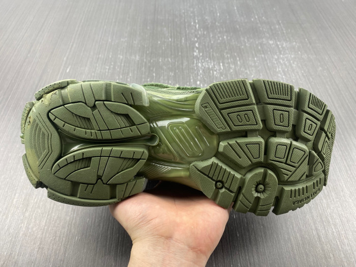 Ba*len*cia*ga runner sneaker