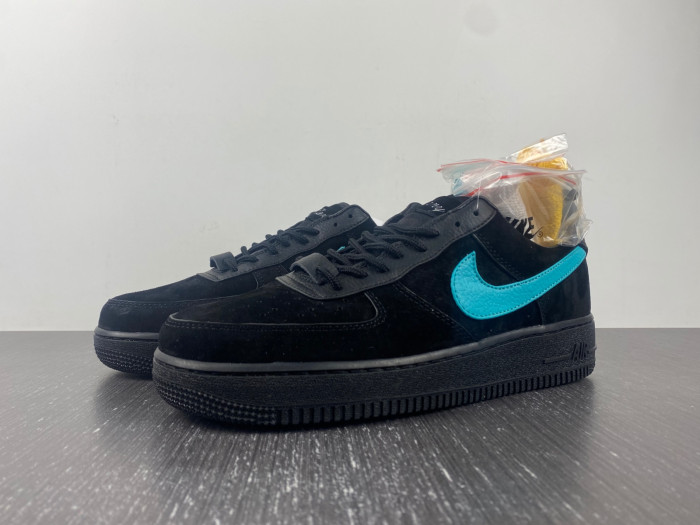 T*f*ny & co. x nike air force 1 low dz1382-001