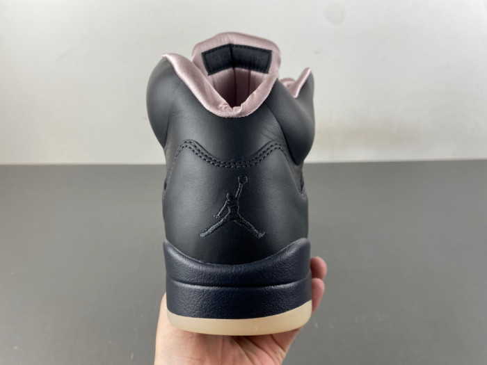 PSG x Air Jordan 5 “Off Noir” HQ3004-001