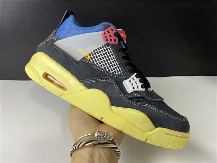Jordan 4 Retro Union Off Noir DC9533-001