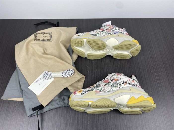 gc x Ba*len*cia*ga sneaker 677195ul110 8461